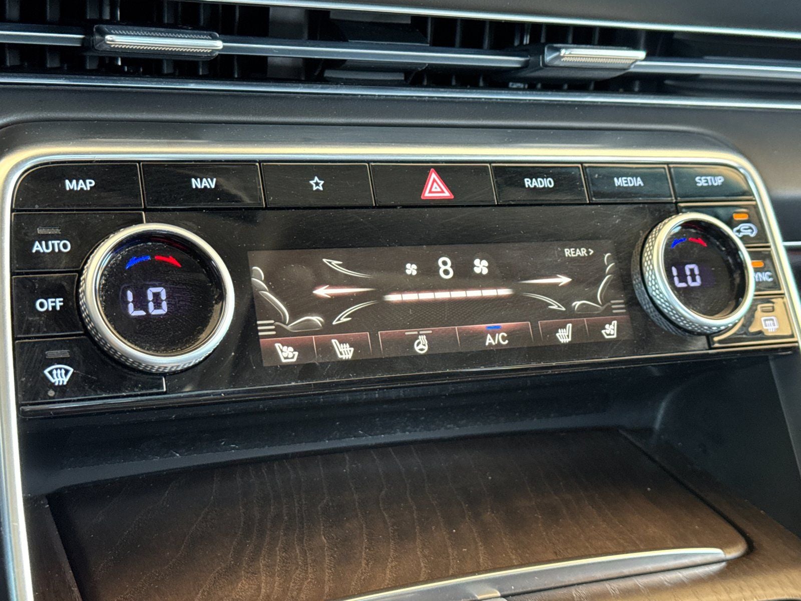 2023 Genesis GV80 2.5T