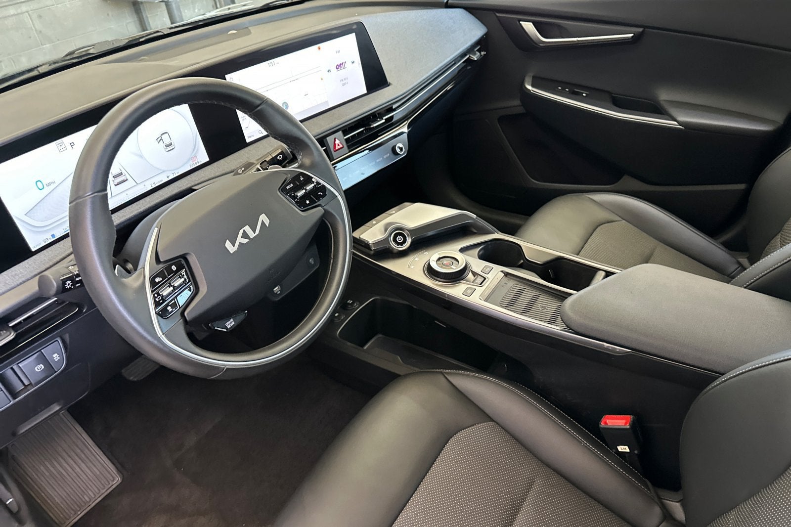 2024 Kia EV6 Light