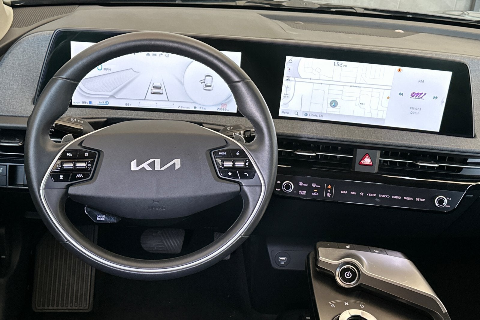 2024 Kia EV6 Light