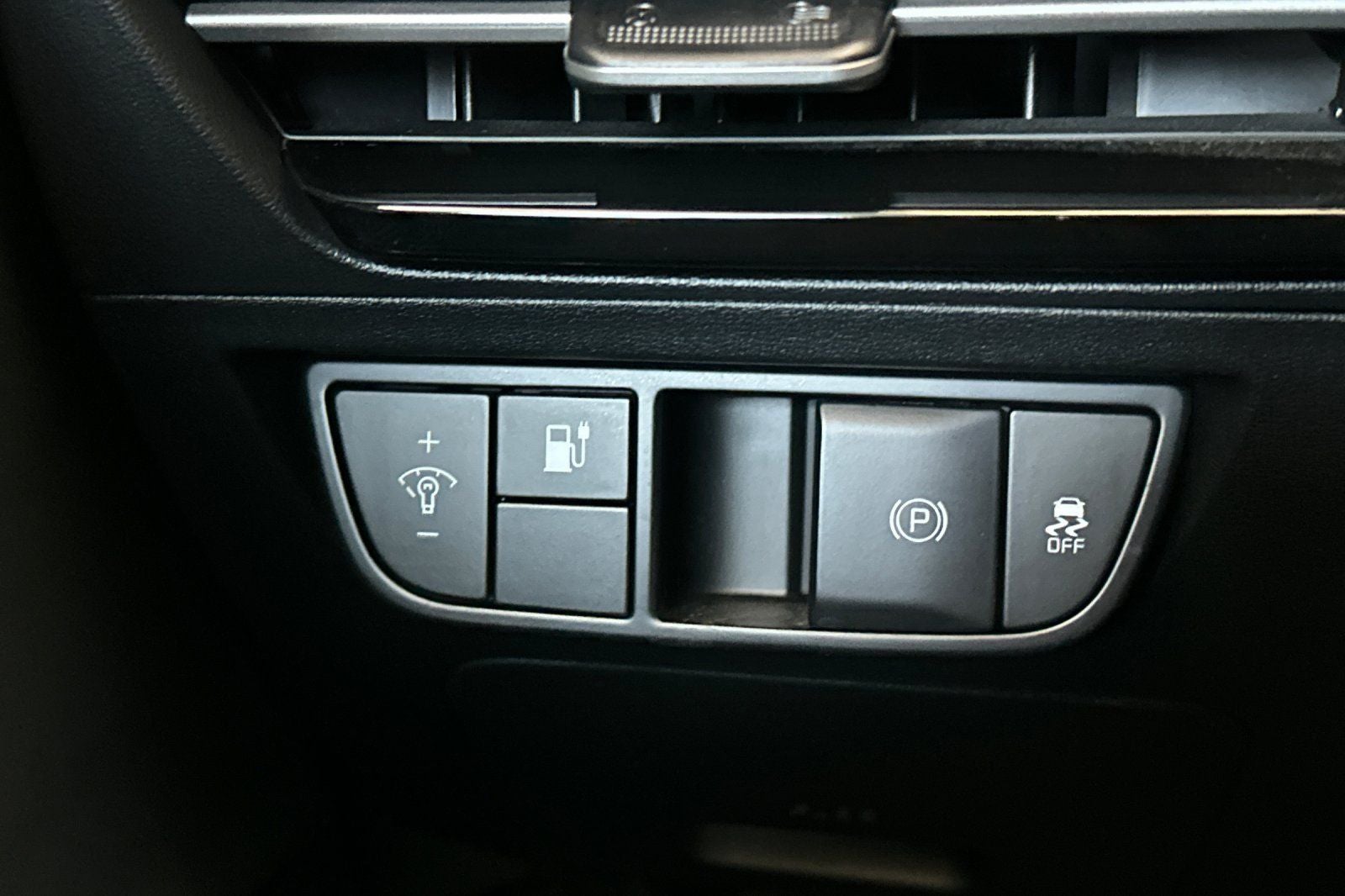 2024 Kia EV6 Light