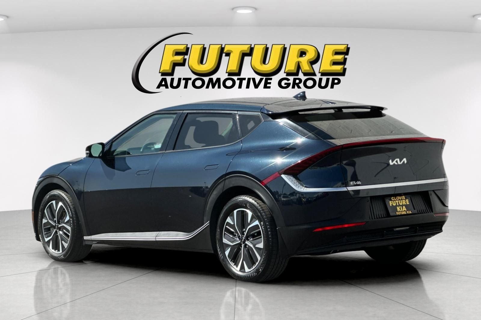 2024 Kia EV6 Light