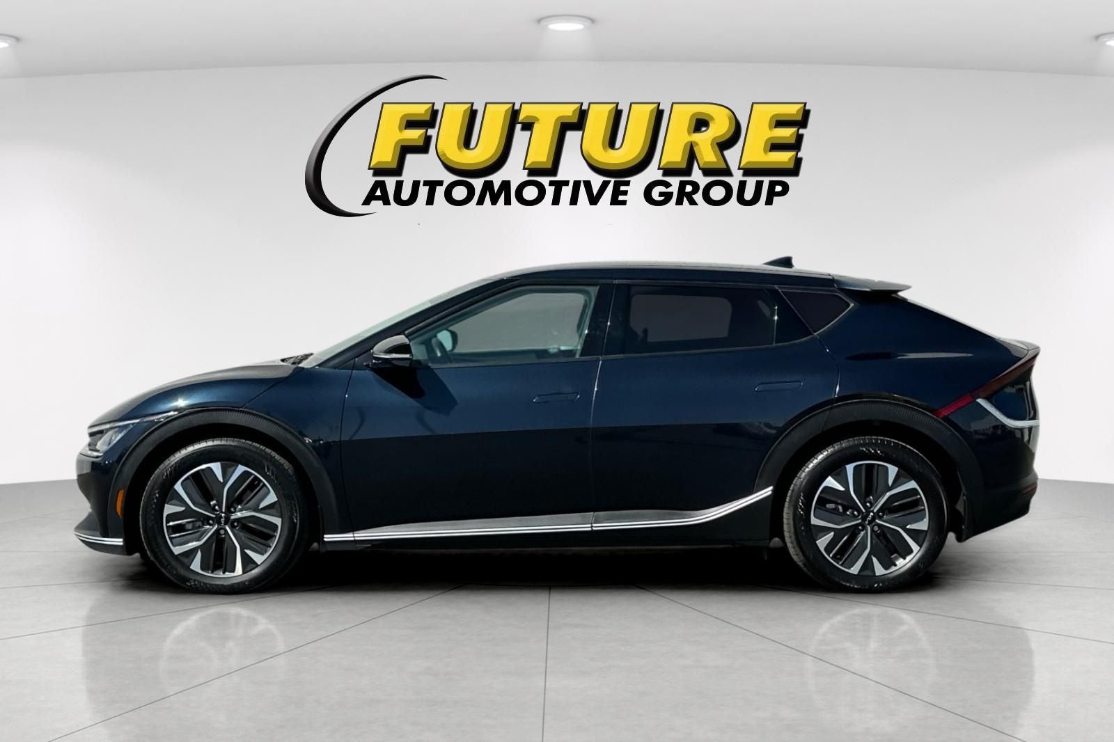 2024 Kia EV6 Light