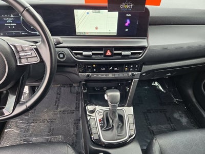 2025 Kia Seltos EX FWD