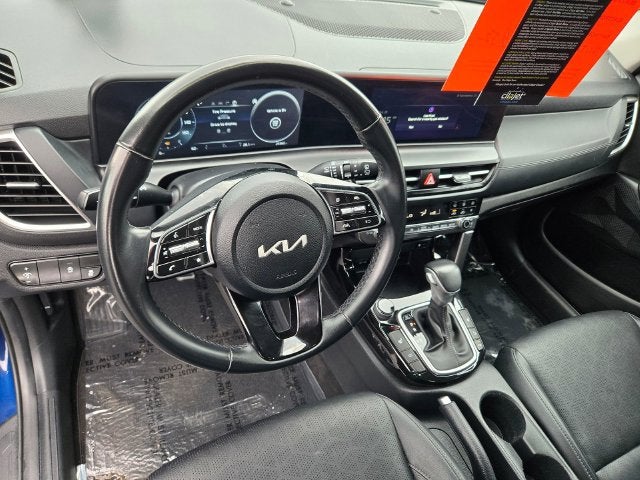 2025 Kia Seltos EX FWD