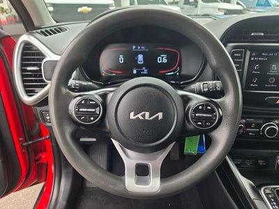 2024 Kia Soul LX Hatchback
