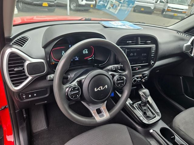 2024 Kia Soul LX Hatchback