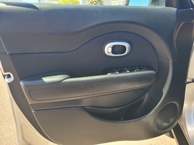 2017 Kia Soul Plus