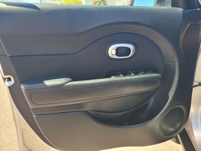 2017 Kia Soul Plus