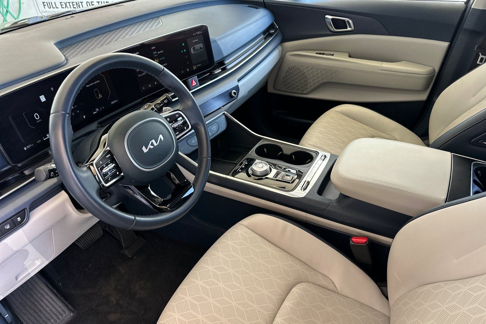 2025 Kia Carnival Hybrid SX