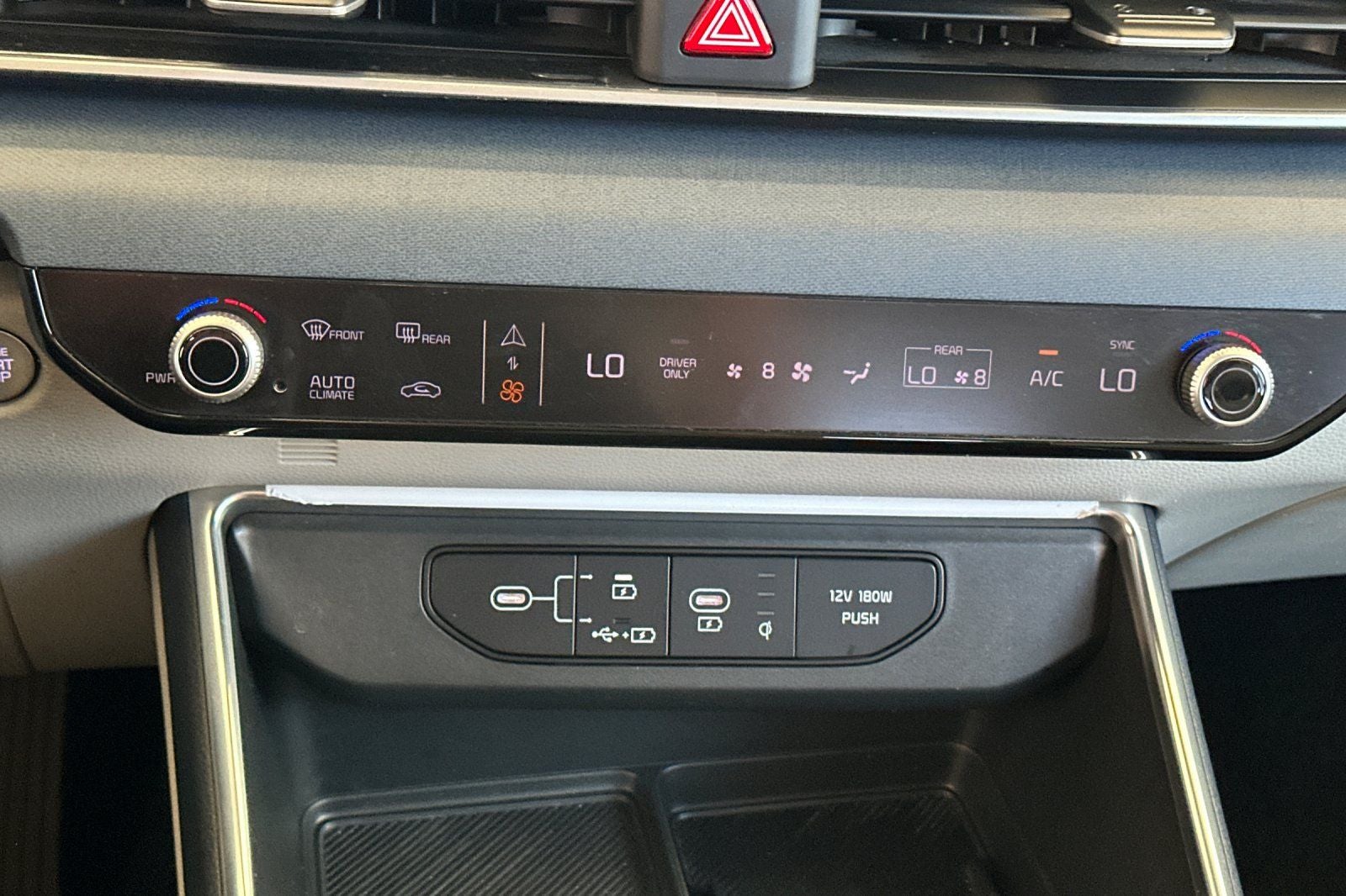 2025 Kia Carnival Hybrid SX