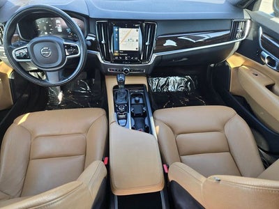 2018 Volvo S90 T5 Momentum Sedan AWD w/Convenience Package