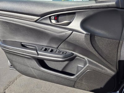 2018 Honda Civic Sport Touring Hatchback w/Nav-Leather-Moonroof