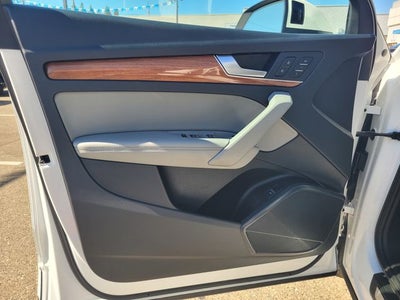 2022 Audi Q5 45 S line Premium quattro