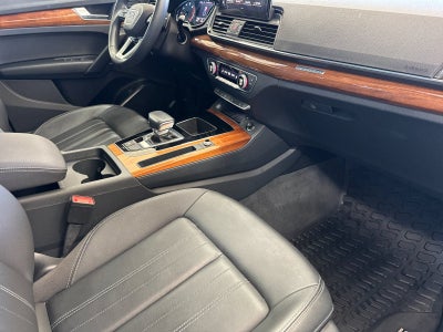 2023 Audi Q5 45 S line Premium quattro