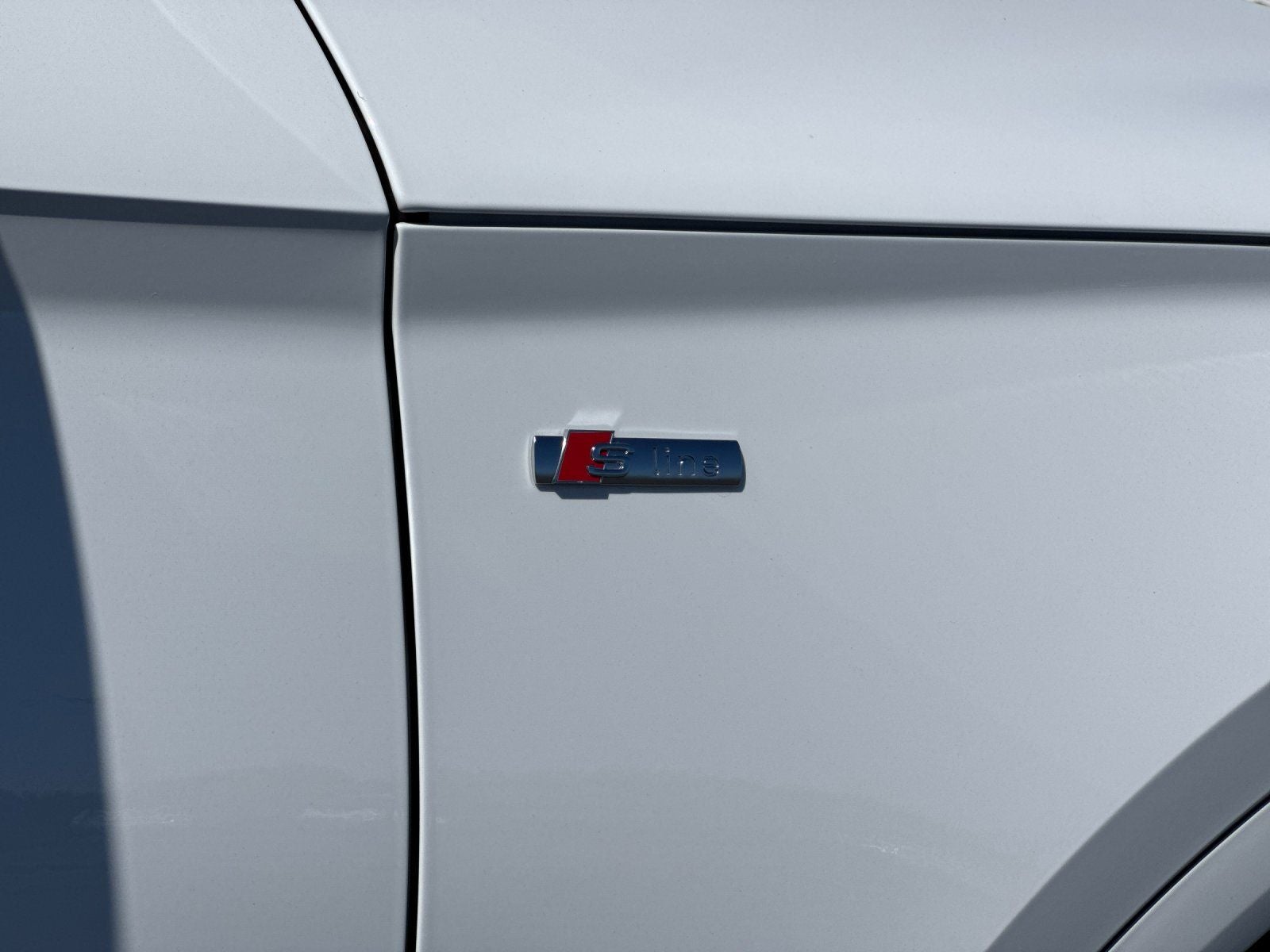 2023 Audi Q5 45 S line Premium quattro