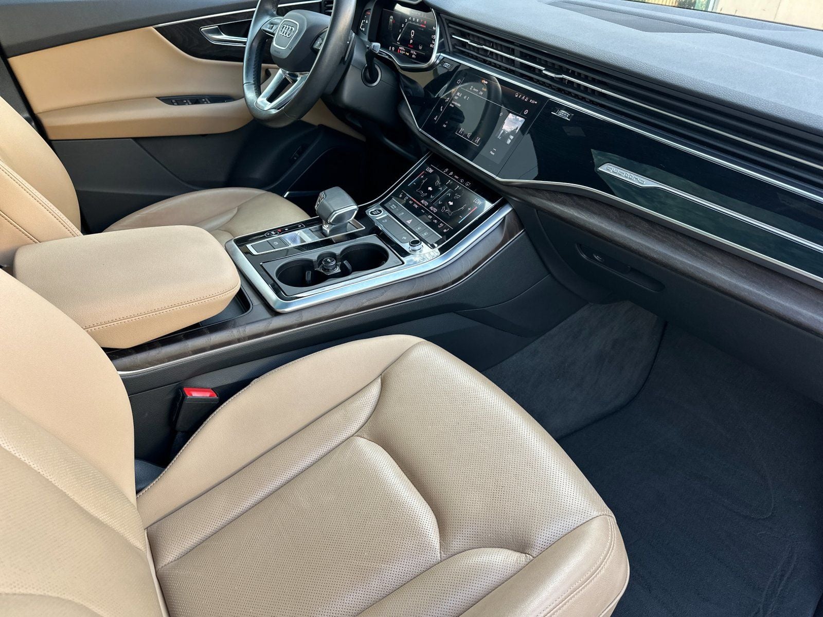 2022 Audi Q7 45 Premium Plus quattro