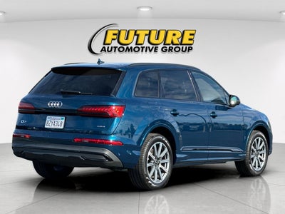 2022 Audi Q7 45 Premium Plus quattro