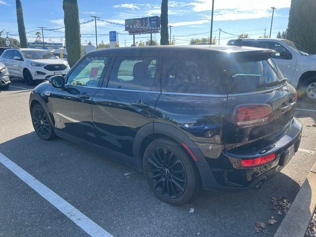 2022 MINI Cooper S Clubman Classic ALL4 Wagon w/Signature & Premium Package