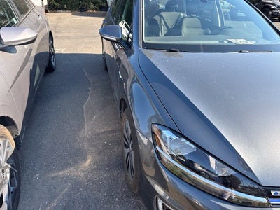 2019 Volkswagen e-Golf SE
