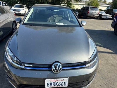 2019 Volkswagen e-Golf SE