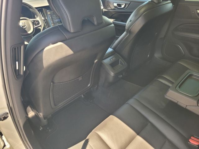 2020 Volvo V60 Cross Country T5 AWD