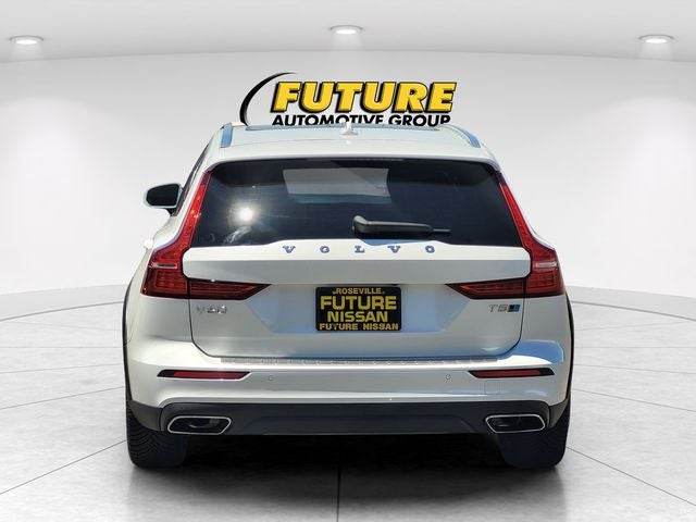 2020 Volvo V60 Cross Country T5 AWD