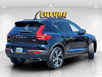 2019 Volvo XC40 R-Design