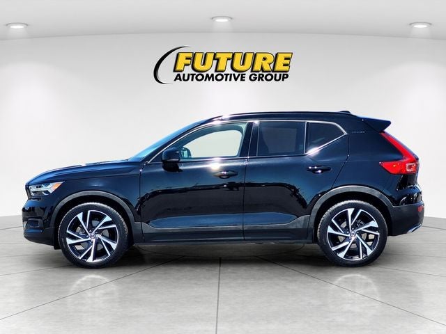 2019 Volvo XC40 R-Design