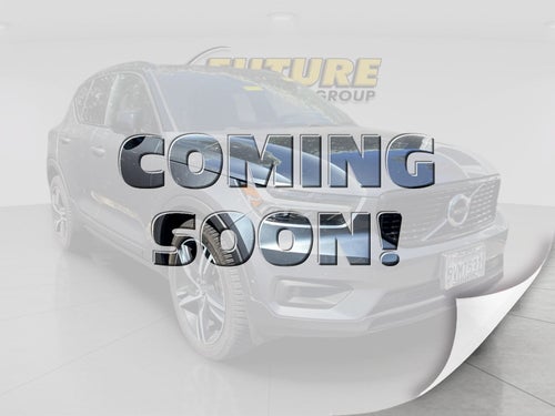 2019 Volvo XC40 R-Design