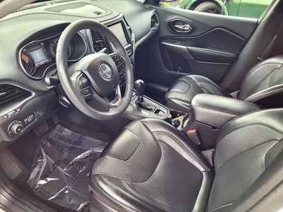 2022 Jeep Cherokee Latitude Lux