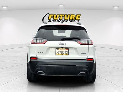 2022 Jeep Cherokee Latitude Lux