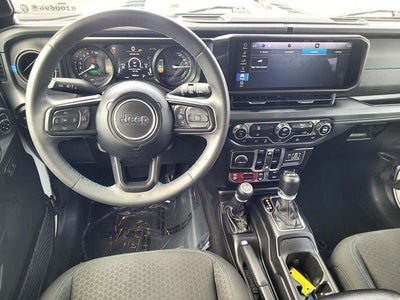 2024 Jeep Wrangler Rubicon 4xe 10 AVAILABLE