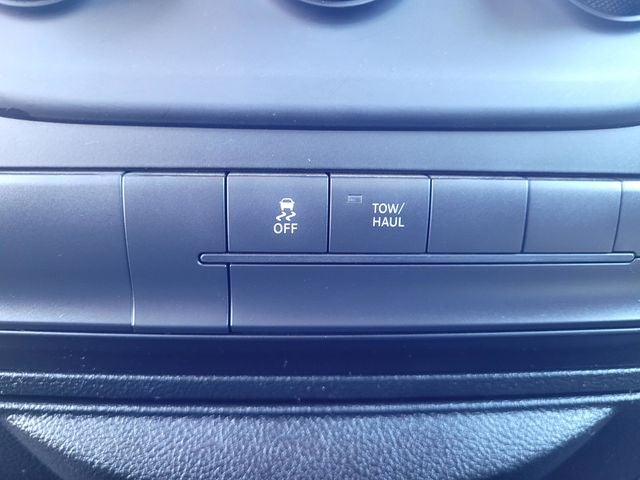 2022 RAM 1500 Classic SLT HEMI