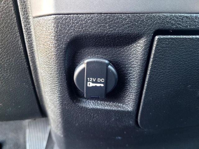 2022 RAM 1500 Classic SLT HEMI