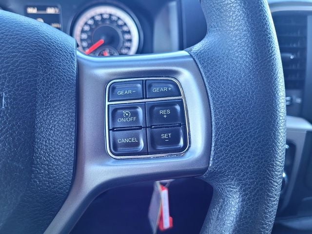 2022 RAM 1500 Classic SLT HEMI