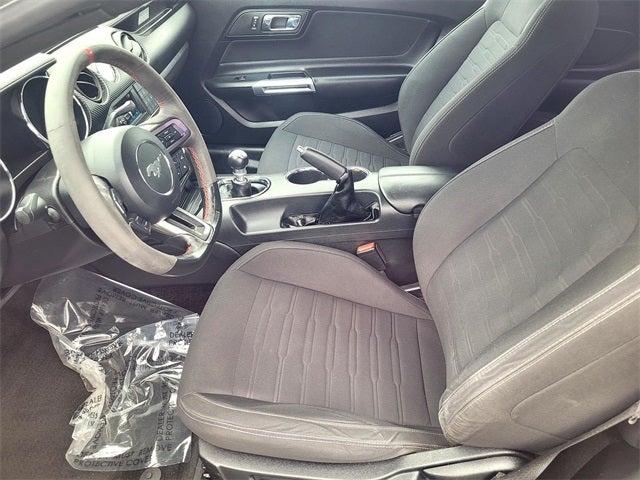 2017 Ford Mustang GT 6 SPEED