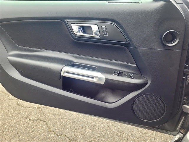 2017 Ford Mustang GT 6 SPEED