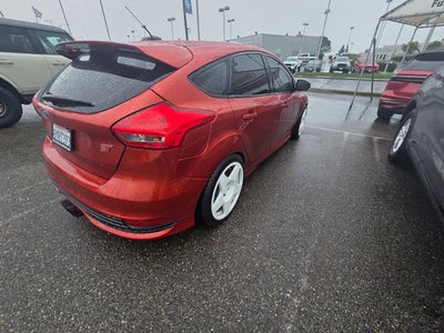 2018 Ford Focus ST