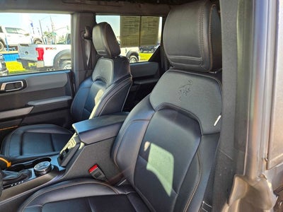 2023 Ford Bronco Badlands 4WD w/Sasquatch Package