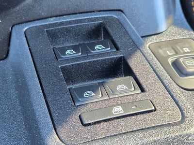 2023 Ford Bronco Badlands 4WD w/Sasquatch Package