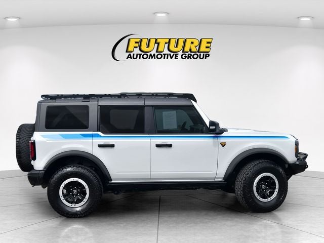 2023 Ford Bronco Badlands 4WD w/Sasquatch Package & Winch