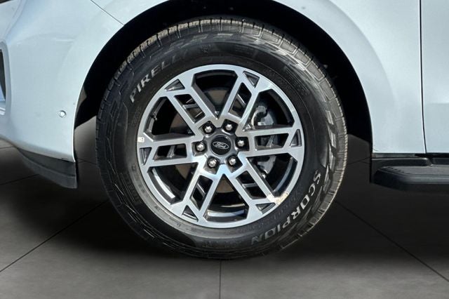 2025 Ford Expedition Max Active 4WD