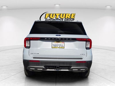 2025 Ford Explorer Active