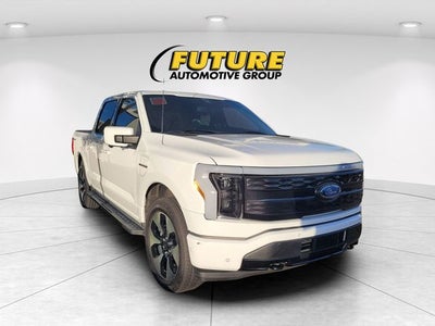 2022 Ford F-150 Lightning Platinum