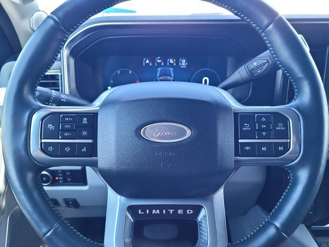 2024 Ford F-250SD Limited 37''TIRES WARN BRAND WINCH