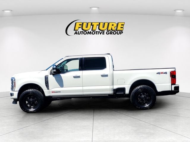 2024 Ford F-250SD Limited 37''TIRES WARN BRAND WINCH