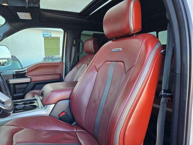 2022 Ford F-250SD Platinum Crew Cab 4WD Lifted w/Upgraded Wheels