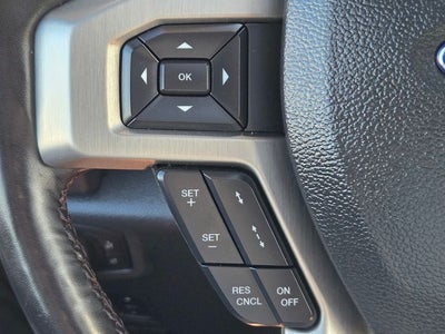 2022 Ford F-250SD Platinum Crew Cab 4WD Lifted w/Upgraded Wheels