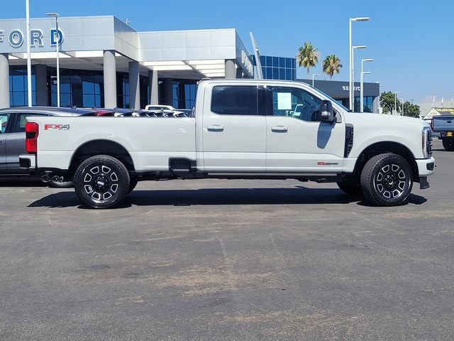 2025 Ford F-350SD Platinum