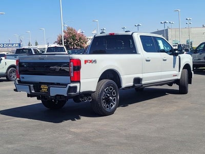 2025 Ford F-350SD Platinum